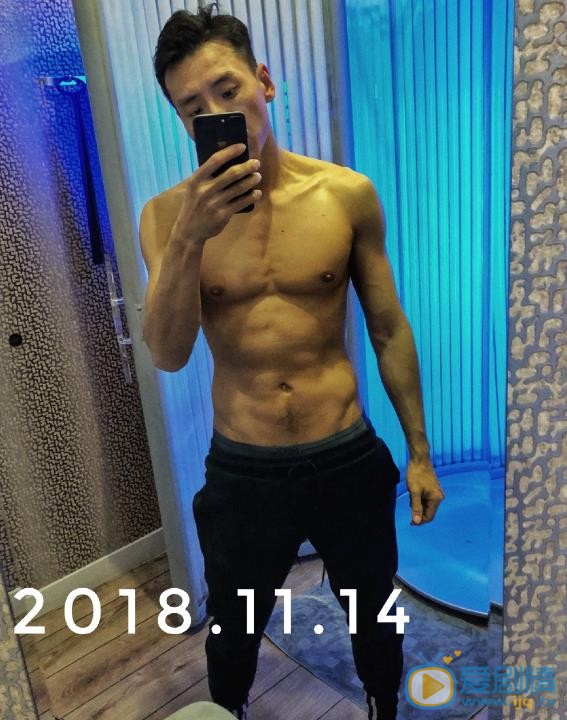 杨森肌肉大片 杨森高清写真_杨森高清剧照