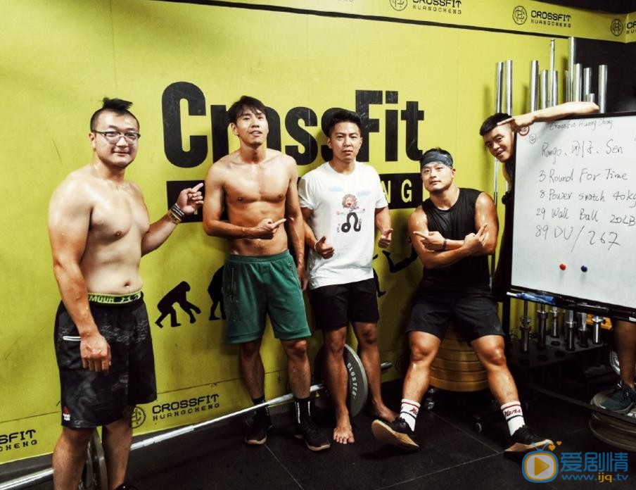 杨森肌肉大片 杨森高清写真_杨森高清剧照