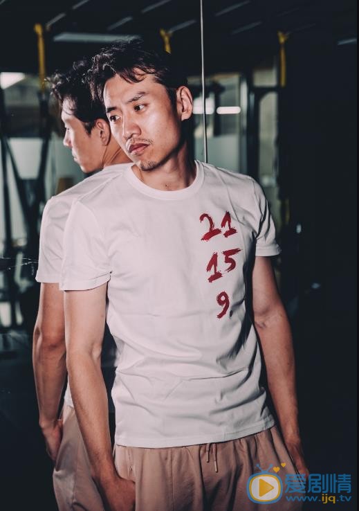杨森帅气写真 杨森高清写真_杨森高清剧照