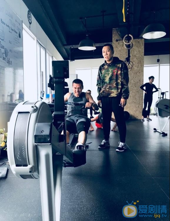 杨森健身运动照 杨森高清写真_杨森高清剧照