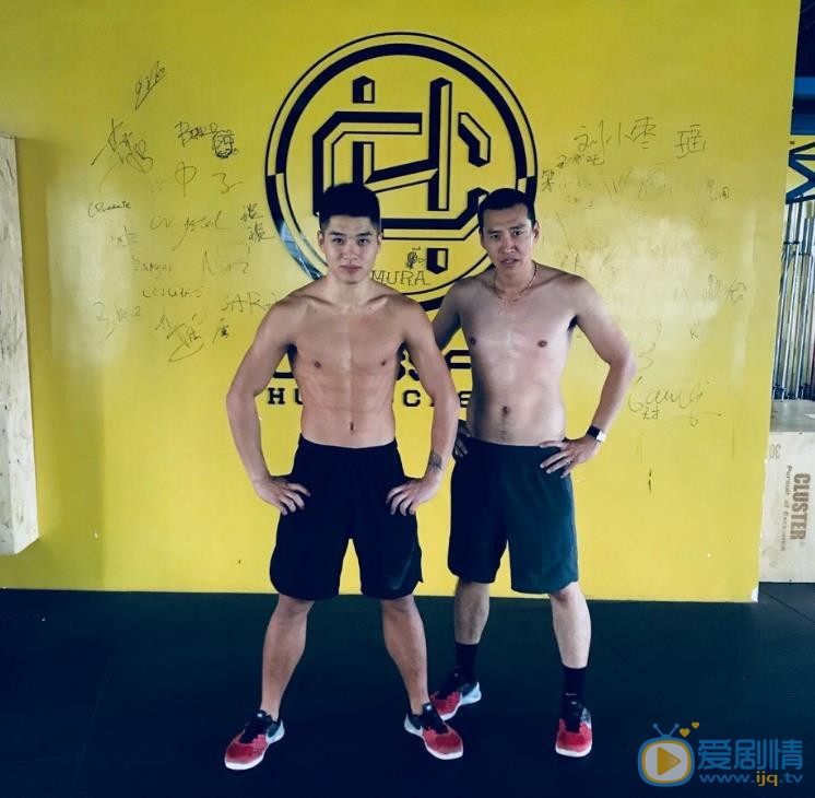 杨森肌肉大片 杨森高清写真_杨森高清剧照