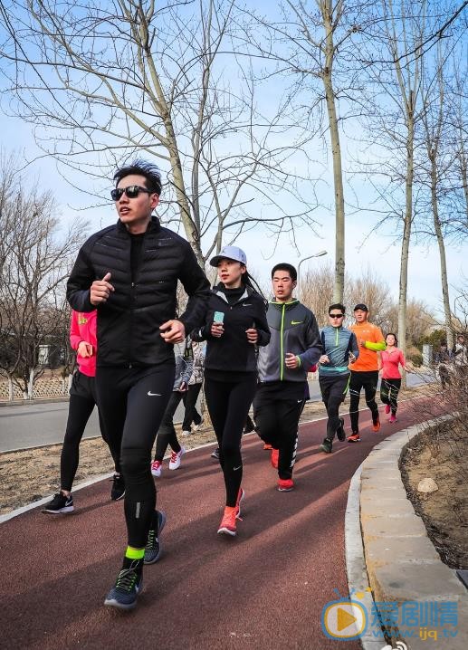 杨森健身运动照 杨森高清写真_杨森高清剧照