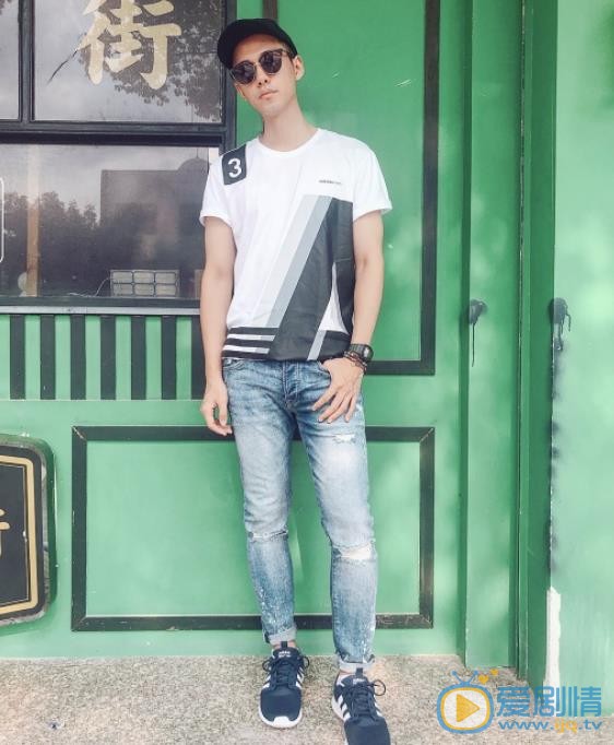 李唯枫街拍写真 李唯枫高清写真_李唯枫高清剧照