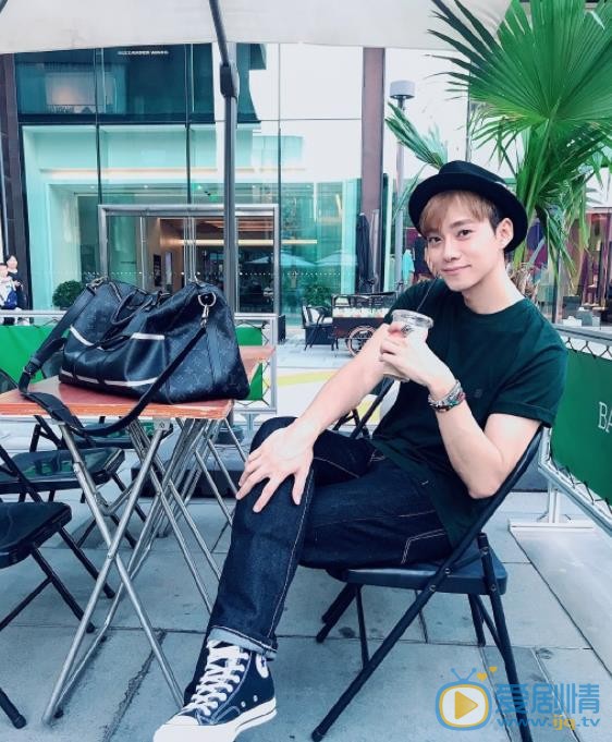 李唯枫生活写真 李唯枫高清写真_李唯枫高清剧照