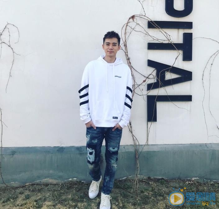 李唯枫现场照 李唯枫高清写真_李唯枫高清剧照