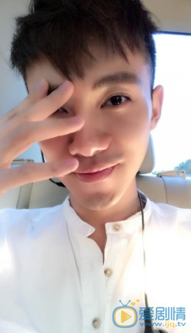 李唯枫自拍照 李唯枫高清写真_李唯枫高清剧照