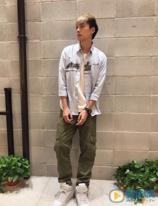 李唯枫街拍写真 李唯枫高清写真_李唯枫高清剧照