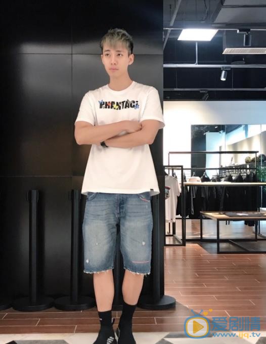 李唯枫生活写真 李唯枫高清写真_李唯枫高清剧照
