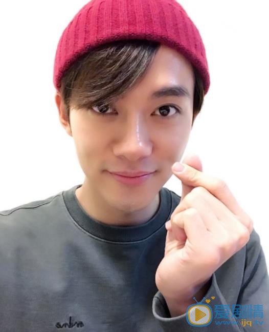 李唯枫自拍照 李唯枫高清写真_李唯枫高清剧照
