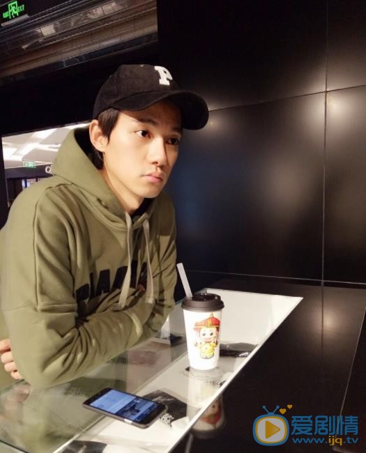 李唯枫生活写真 李唯枫高清写真_李唯枫高清剧照