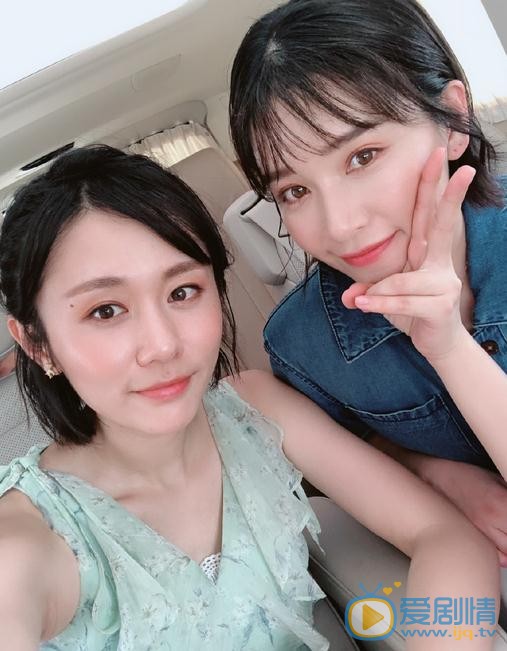 曹琦与人合照 曹琦高清写真_曹琦高清剧照