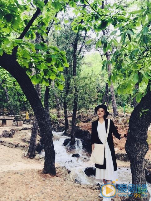 曹琦旅游照 曹琦高清写真_曹琦高清剧照