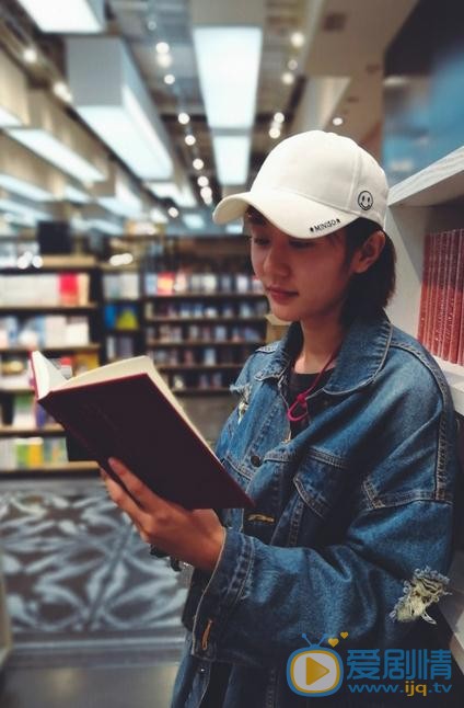 曹琦生活照 曹琦高清写真_曹琦高清剧照