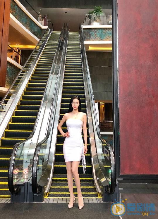 吴春怡T台写真 吴春怡高清写真_吴春怡高清剧照