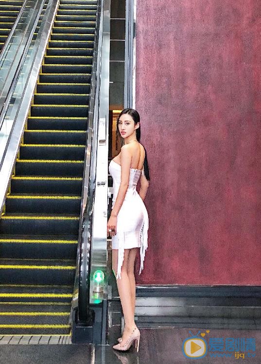 吴春怡T台写真 吴春怡高清写真_吴春怡高清剧照