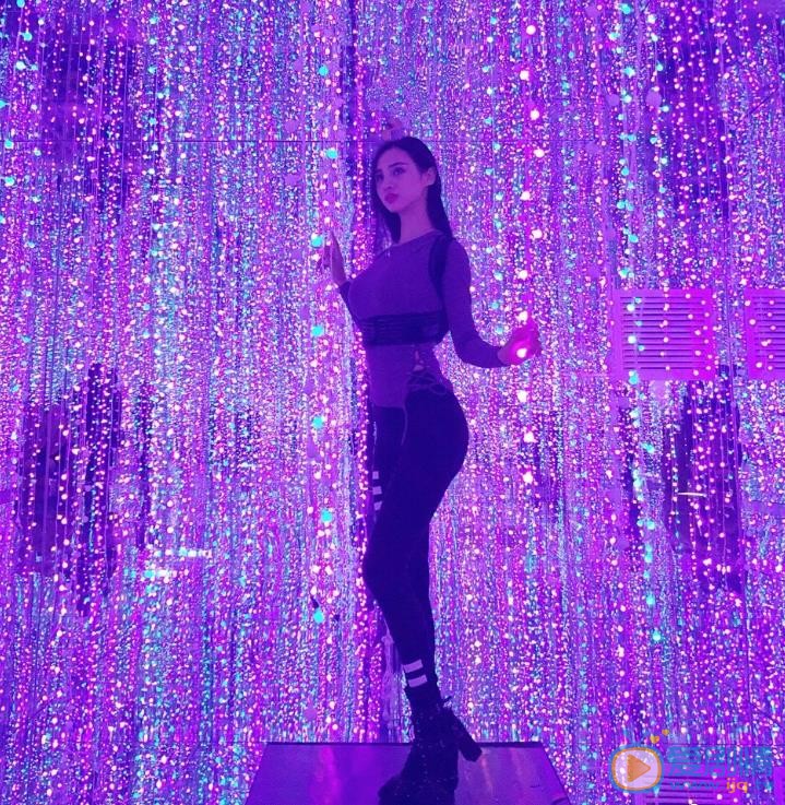 吴春怡比基尼性感写真 吴春怡高清写真_吴春怡高清剧照