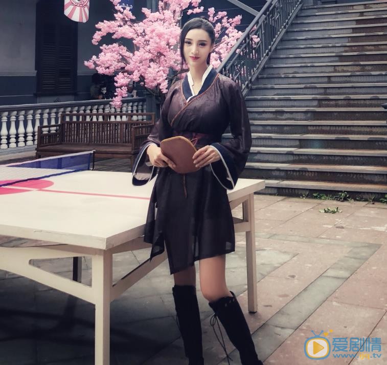 吴春怡魅力写真 吴春怡高清写真_吴春怡高清剧照