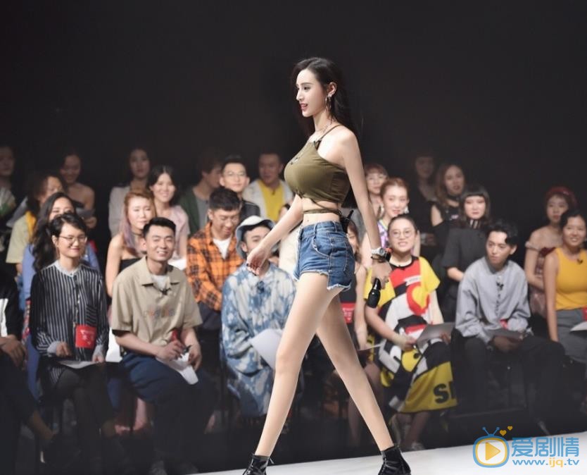 吴春怡车模写真 吴春怡高清写真_吴春怡高清剧照