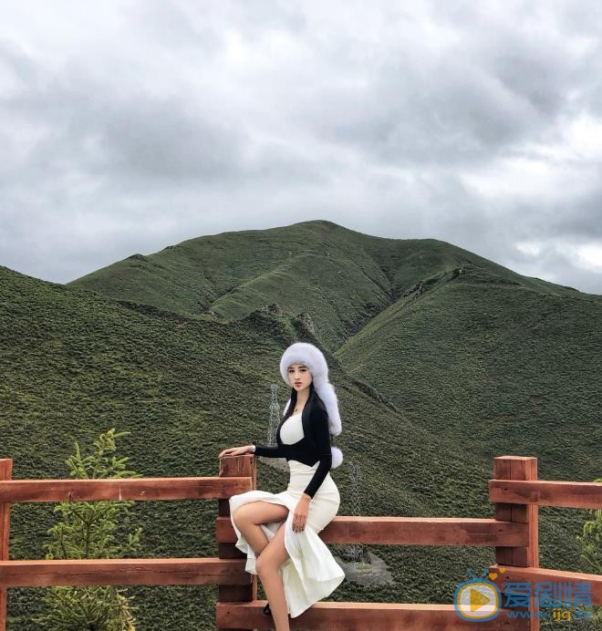 吴春怡艳丽大片 吴春怡高清写真_吴春怡高清剧照