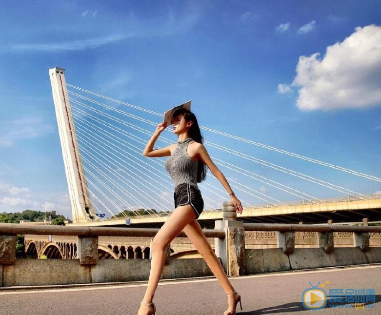 吴春怡T台写真 吴春怡高清写真_吴春怡高清剧照