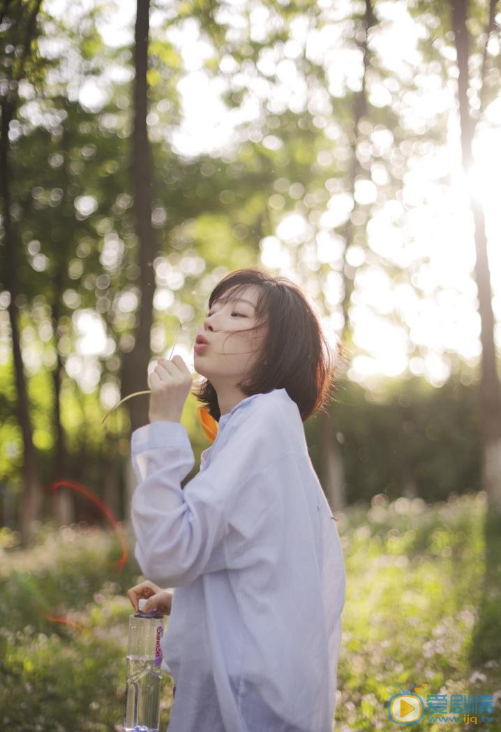 花钰杰户外写真 花钰杰高清写真_花钰杰高清剧照