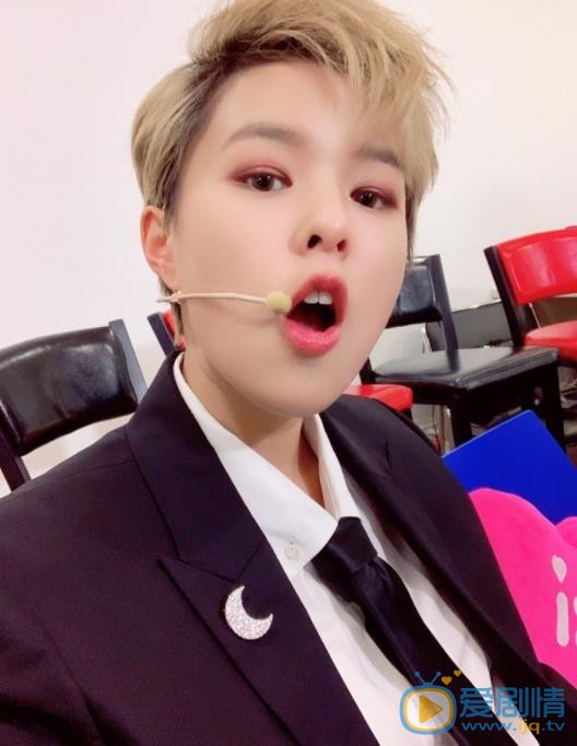 杨芸晴自拍照 杨芸晴高清写真_杨芸晴高清剧照