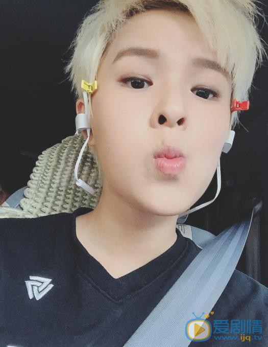 杨芸晴自拍照 杨芸晴高清写真_杨芸晴高清剧照