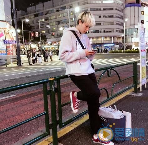 杨芸晴街拍写真 杨芸晴高清写真_杨芸晴高清剧照