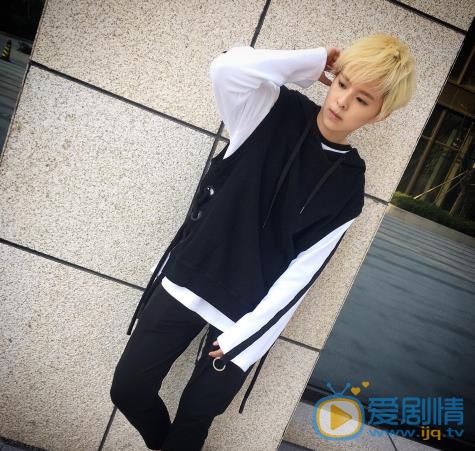 杨芸晴街拍写真 杨芸晴高清写真_杨芸晴高清剧照