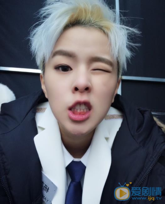 杨芸晴自拍照 杨芸晴高清写真_杨芸晴高清剧照