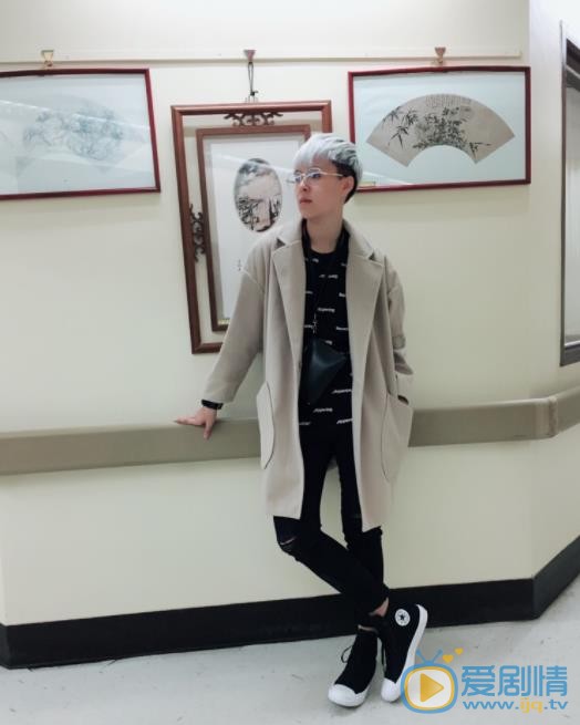 杨芸晴时尚写真 杨芸晴高清写真_杨芸晴高清剧照