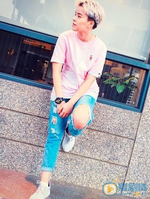 杨芸晴街拍写真 杨芸晴高清写真_杨芸晴高清剧照