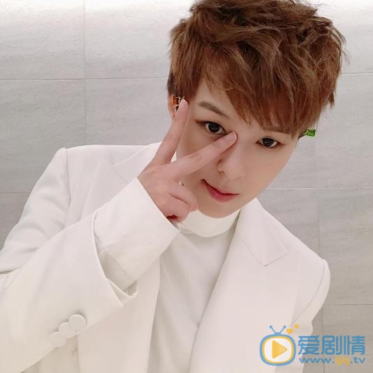 杨芸晴自拍照 杨芸晴高清写真_杨芸晴高清剧照