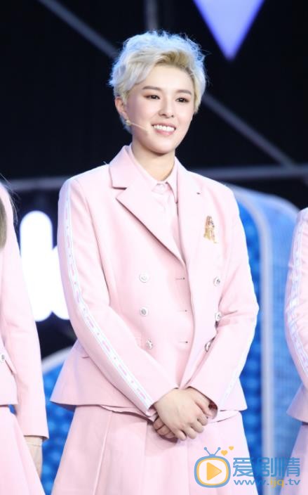 杨芸晴活动照 杨芸晴高清写真_杨芸晴高清剧照