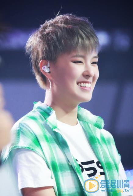 杨芸晴活动照 杨芸晴高清写真_杨芸晴高清剧照