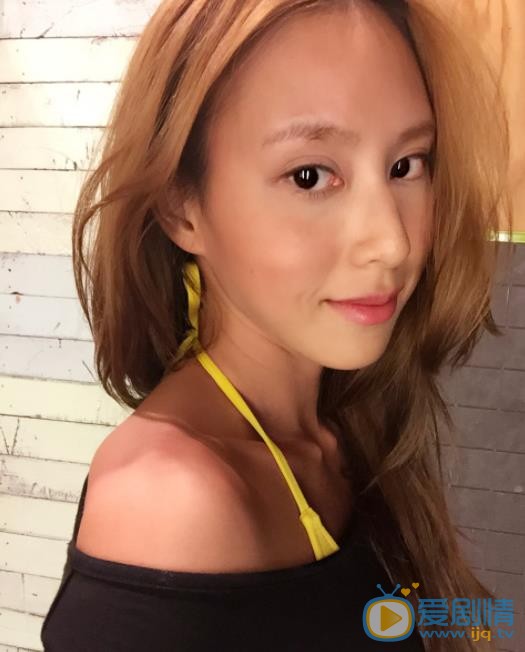 房思瑜自拍照 房思瑜高清写真_房思瑜高清剧照