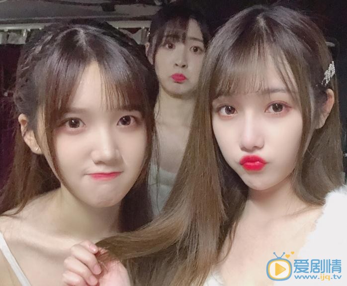 宋昕冉与人合照 宋昕冉高清写真_宋昕冉高清剧照