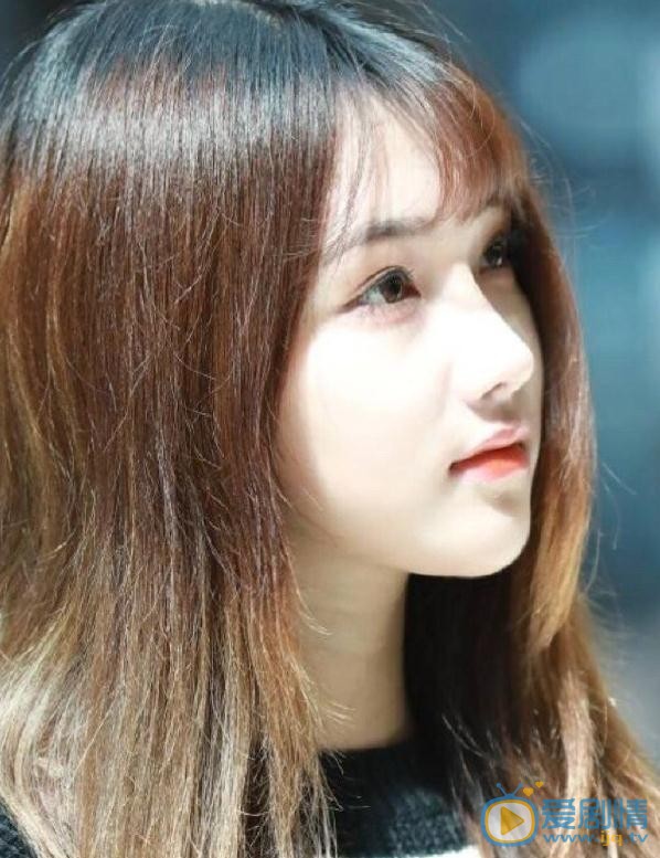 宋昕冉机场照 宋昕冉高清写真_宋昕冉高清剧照