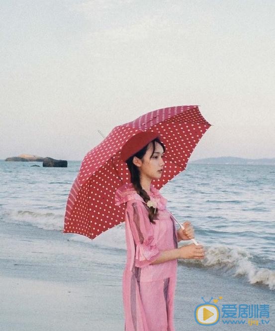 宋昕冉海边写真 宋昕冉高清写真_宋昕冉高清剧照
