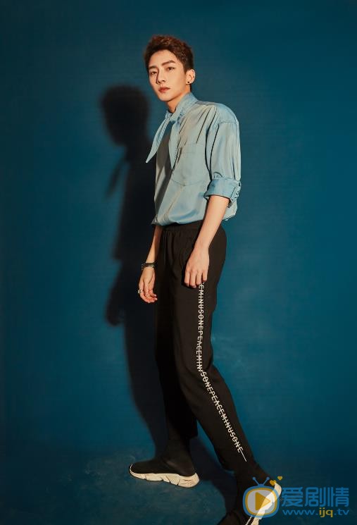 黄甫桀帅气写真 黄甫桀高清写真_黄甫桀高清剧照