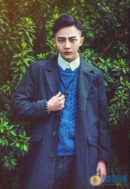 黄甫桀西装绅士写真 黄甫桀高清写真_黄甫桀高清剧照