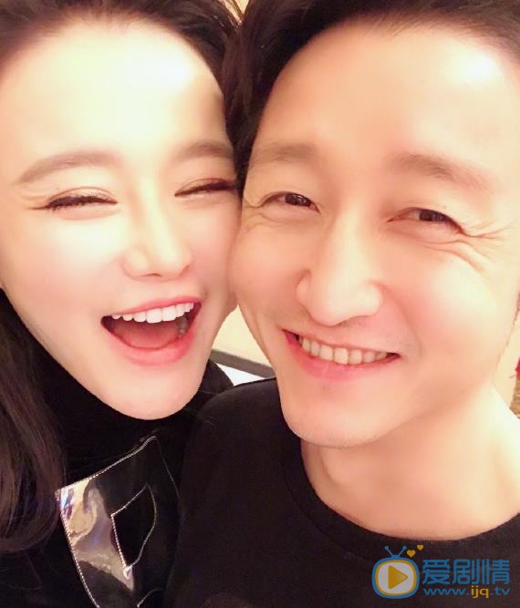 冉莹颖全家福 冉莹颖高清写真_冉莹颖高清剧照