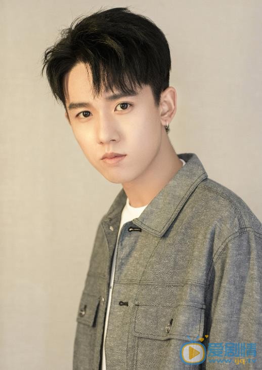 人不彪悍枉少年李渔是谁扮演的？人不彪悍枉少年李渔扮演者张耀个人资料、写真生活照