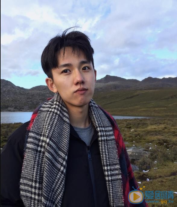人不彪悍枉少年李渔是谁扮演的？人不彪悍枉少年李渔扮演者张耀个人资料、写真生活照