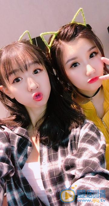 刘木子与人合照 刘木子高清写真_刘木子高清剧照