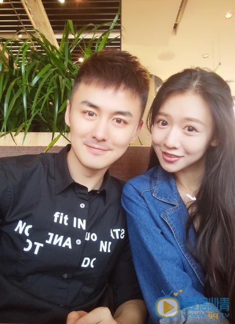 刘木子与人合照 刘木子高清写真_刘木子高清剧照