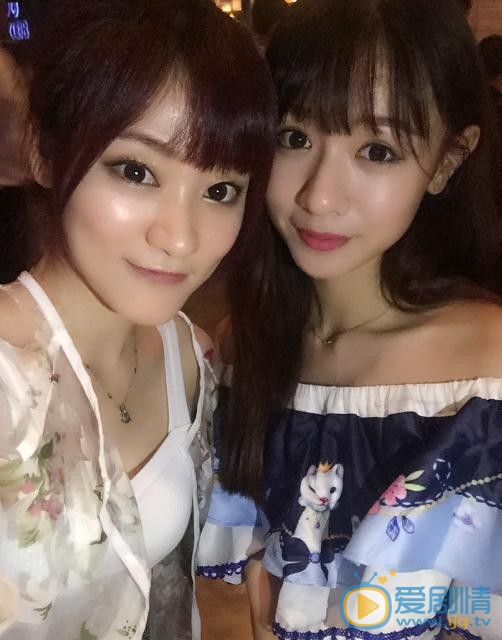 刘木子与人合照 刘木子高清写真_刘木子高清剧照