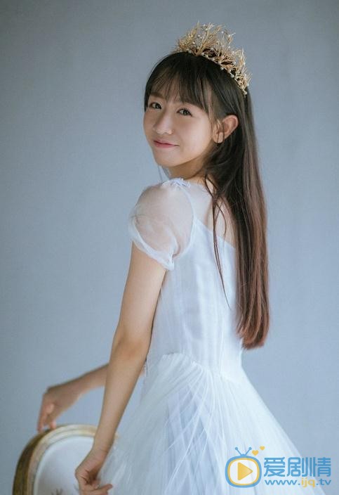 刘木子白色写真 刘木子高清写真_刘木子高清剧照