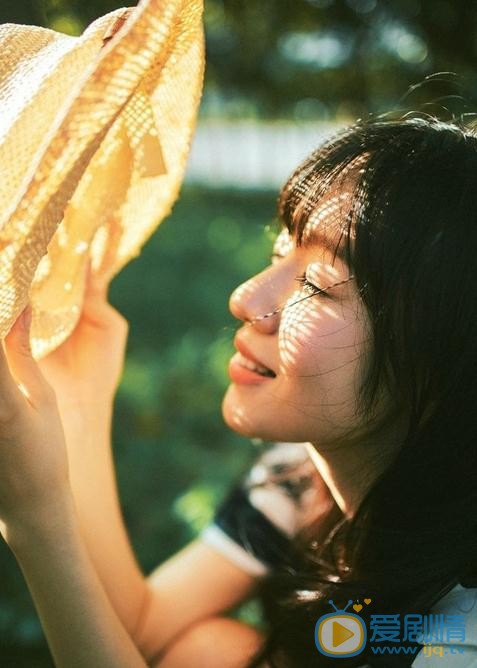 刘木子森林写真 刘木子高清写真_刘木子高清剧照