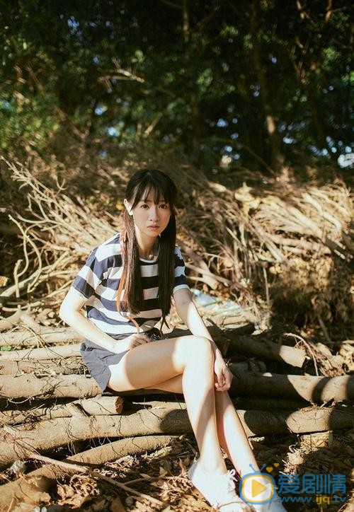 刘木子森林写真 刘木子高清写真_刘木子高清剧照